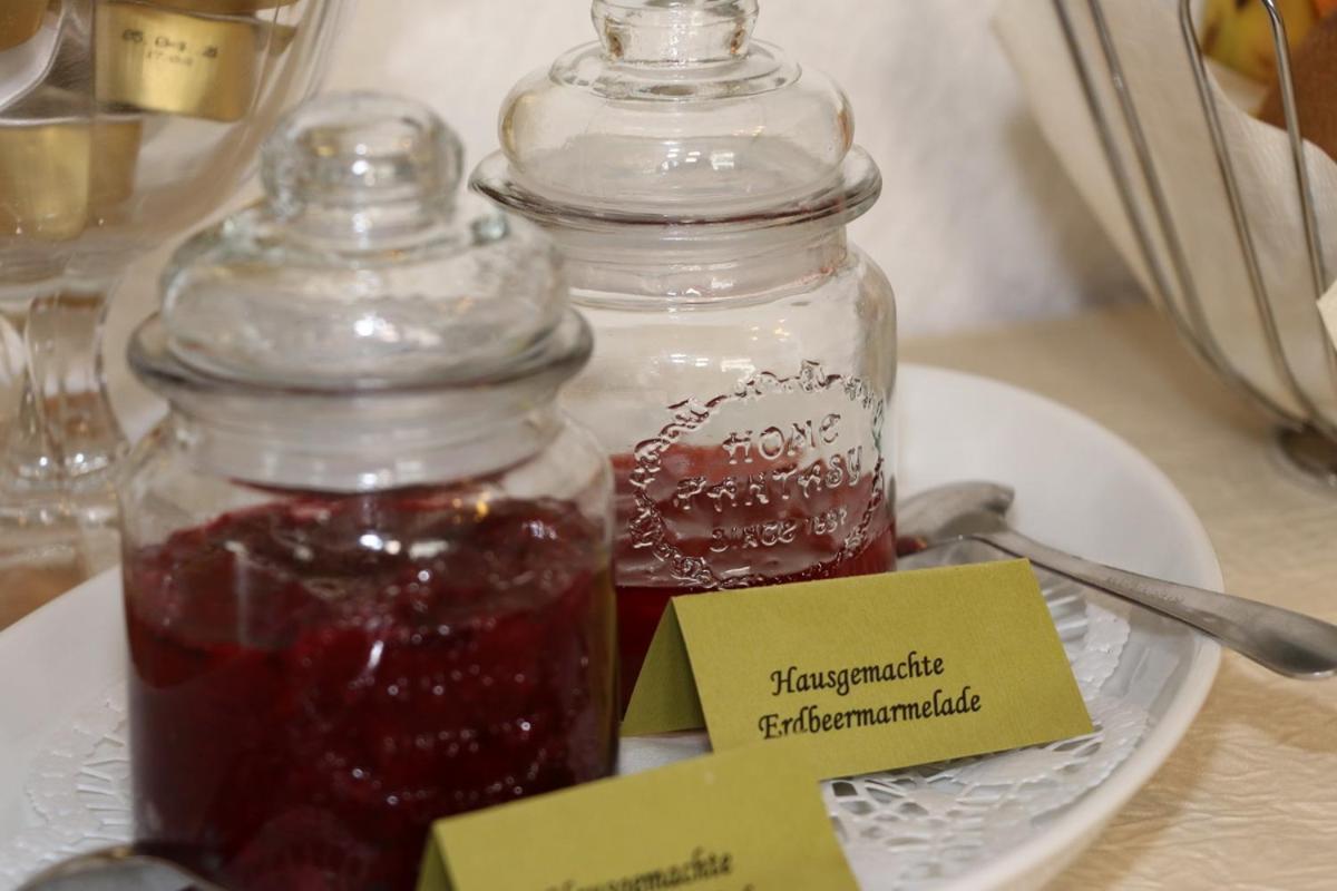 Hotel Venezia Tuebingen Luaran gambar